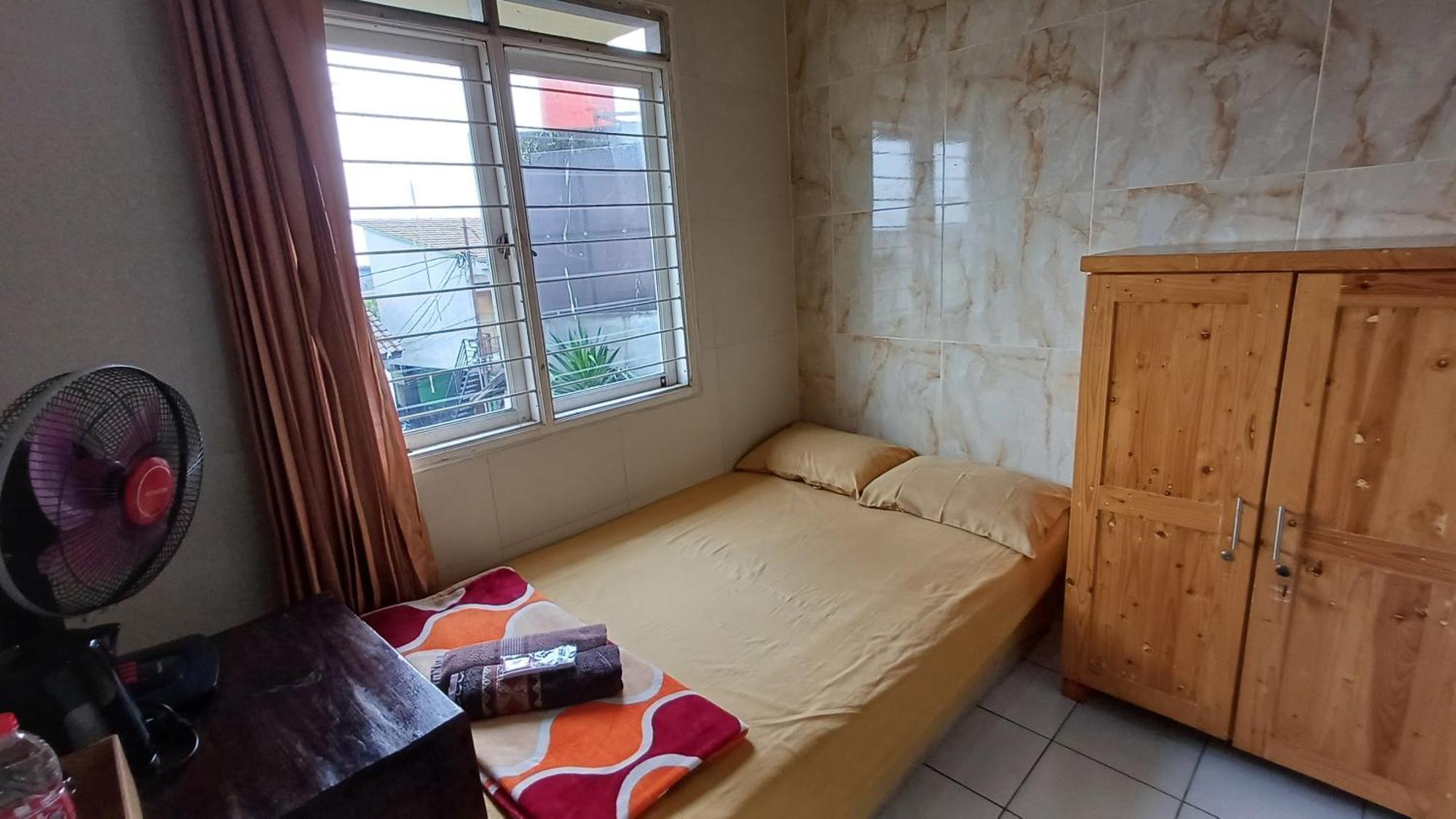 Kost Carmelia Syariah Baranangsiang Bogor Hotel Bagian luar foto
